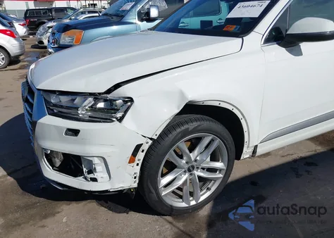 2017 Audi Q7 3.0T Premium из США, поврежденный, VIN WA1VAAF7XHD029470